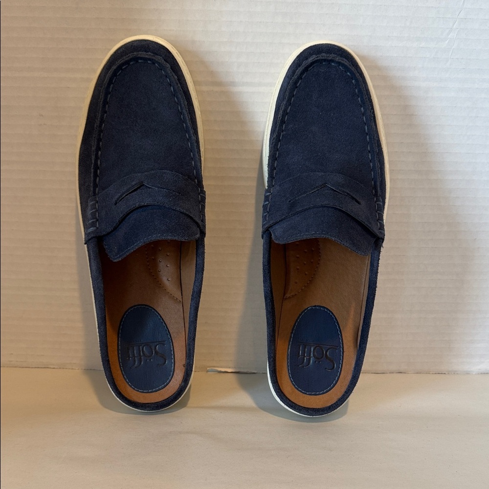 Sofft Navy Suede Slip-On Penny Loafers. Size 7